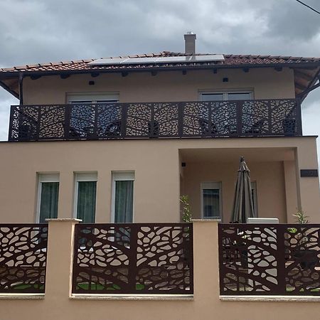 Dodi Apartman Zalakaros Dış mekan fotoğraf